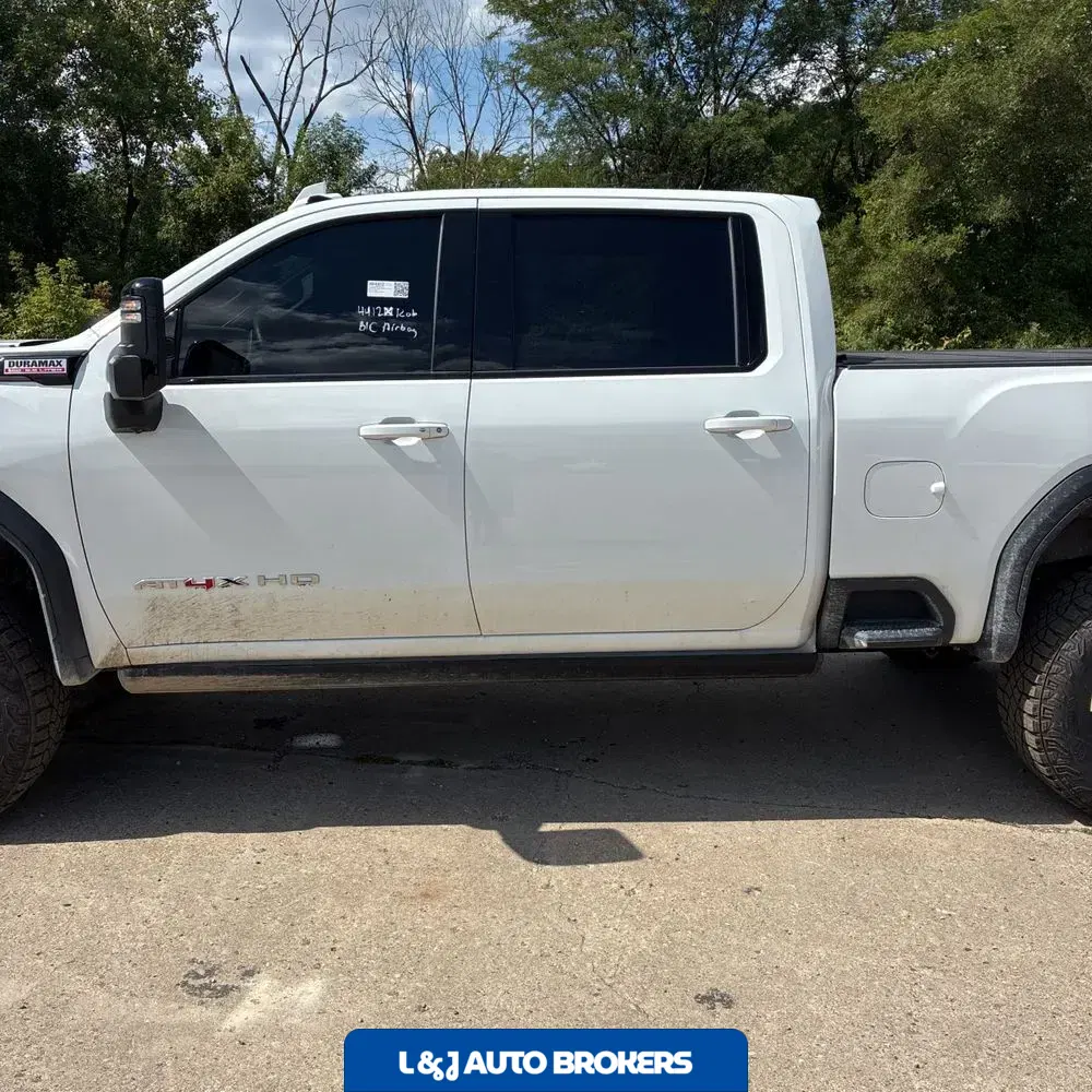 2024 GMC Sierra 2500 AT4X