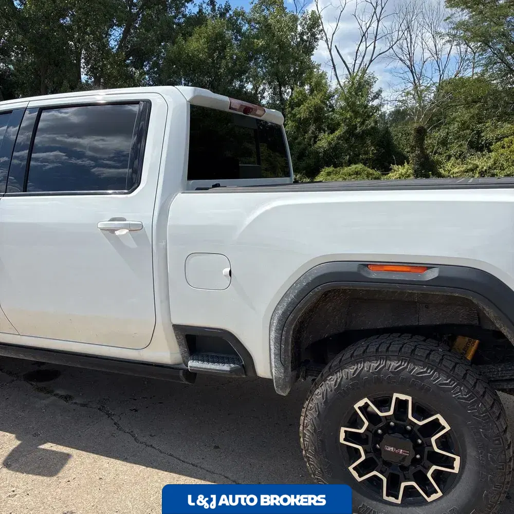 2024 GMC Sierra 2500 AT4X