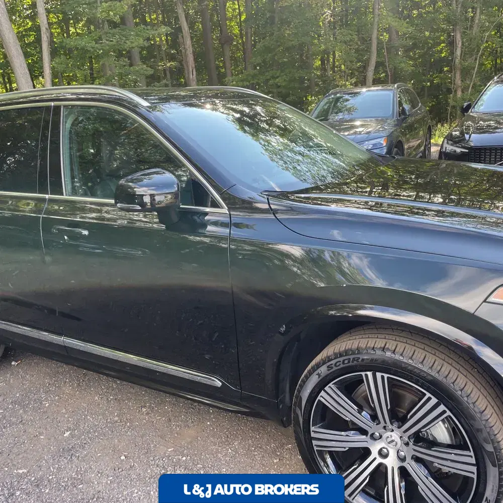 2025 Volvo XC90 B6 - Plus