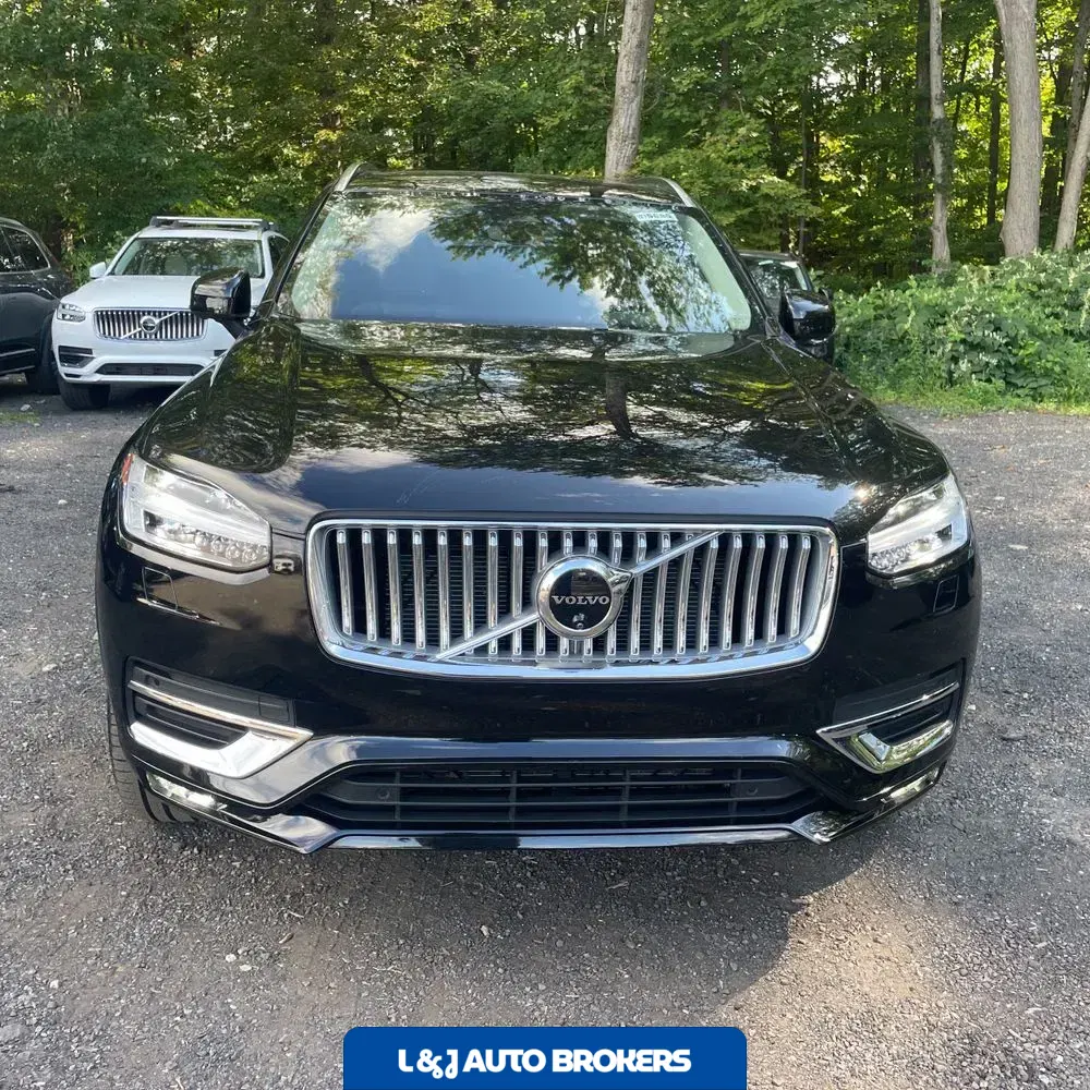 2025 Volvo XC90 B6 - Plus