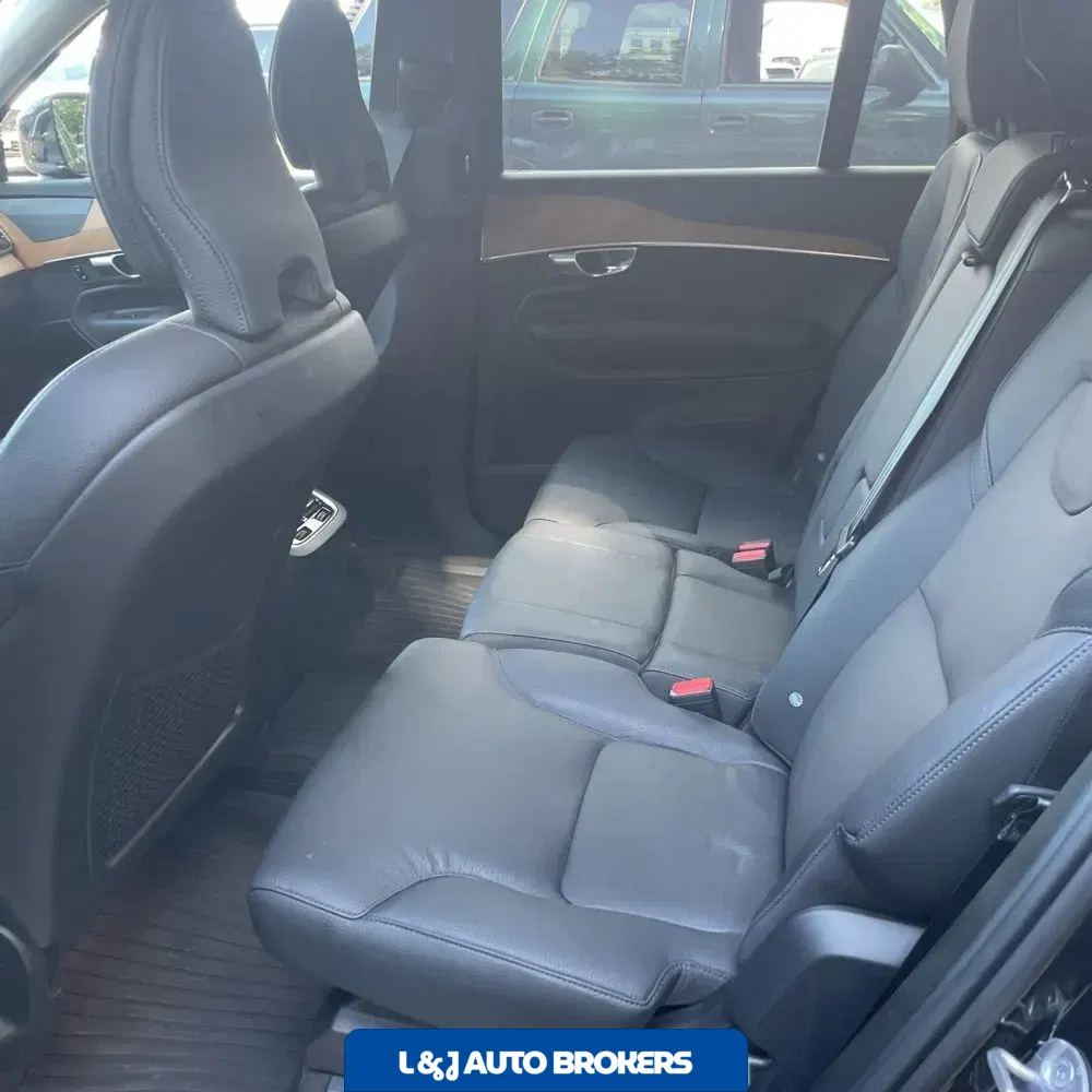 2025 Volvo XC90 B6 - Plus
