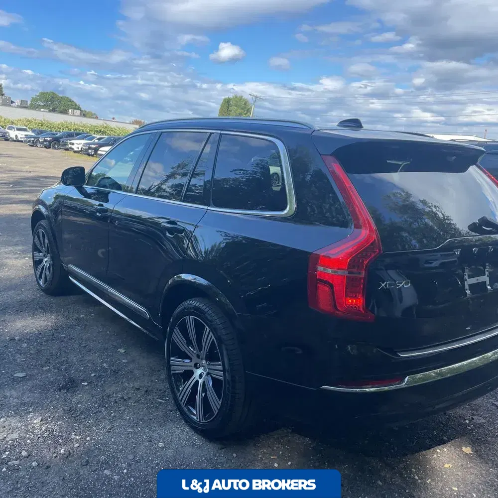 2025 Volvo XC90 B6 - Plus