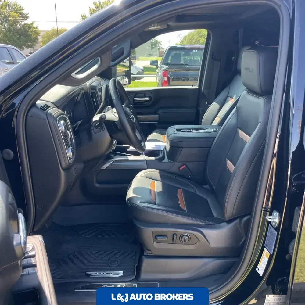 2022 GMC Sierra 2500HD AT4