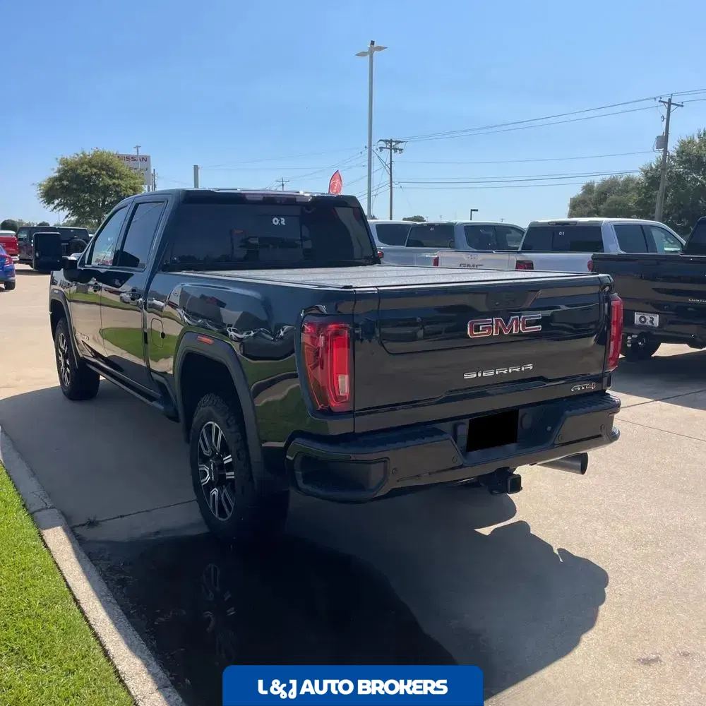 2022 GMC Sierra 2500HD AT4
