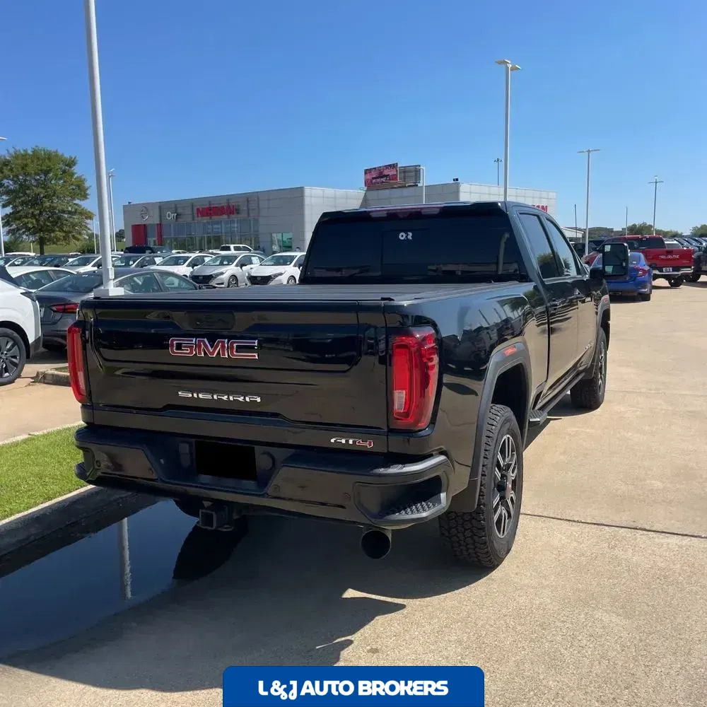 2022 GMC Sierra 2500HD AT4
