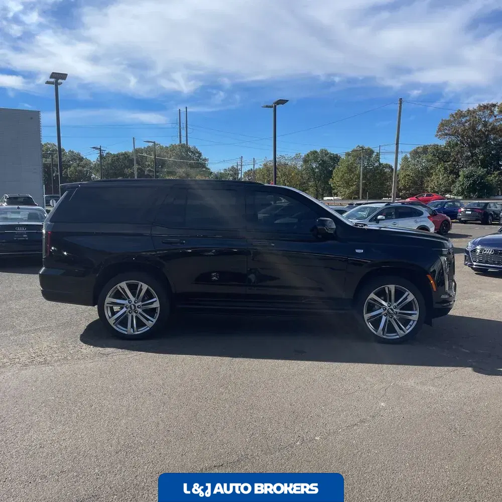 2025 Cadillac Escalade Sport Platinum