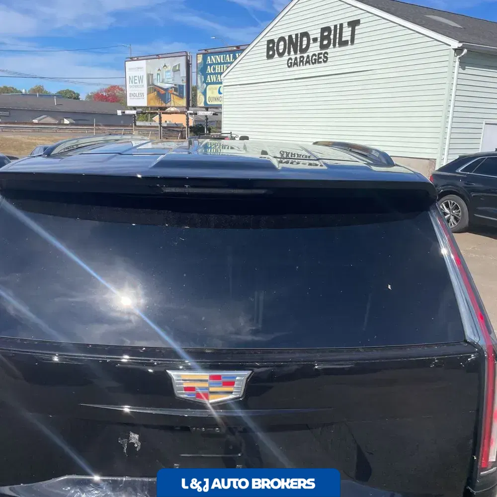 2025 Cadillac Escalade Sport Platinum