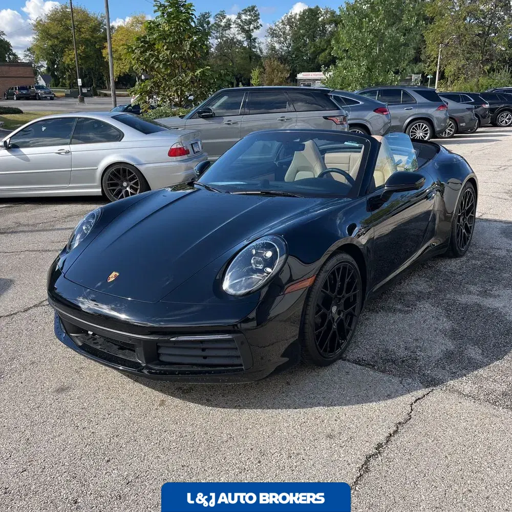 2022 Porsche 911 Carrera