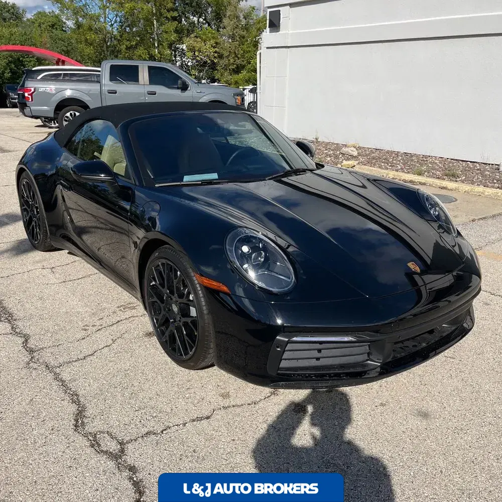 2022 Porsche 911 Carrera