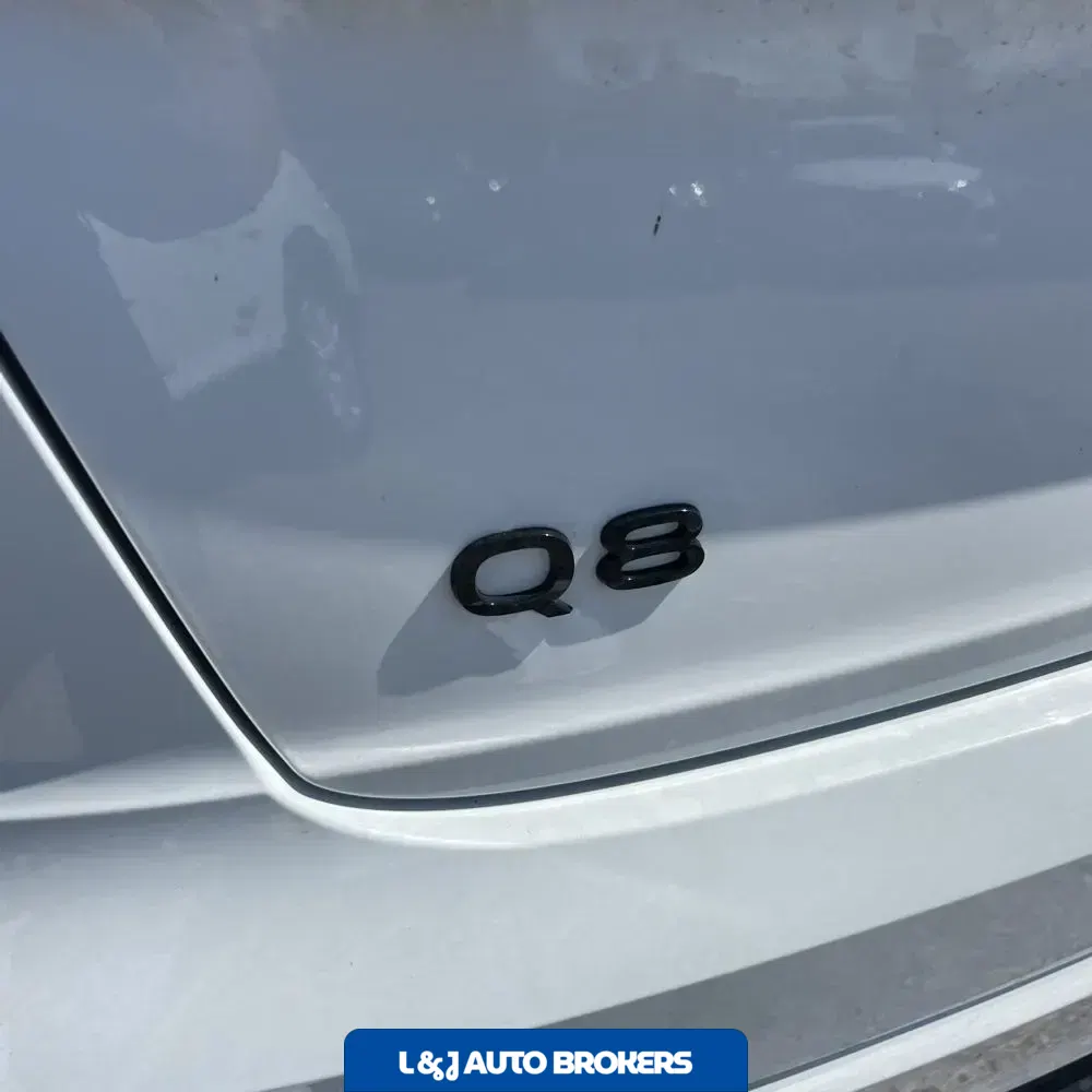 2025 Audi Q8 Premium 55