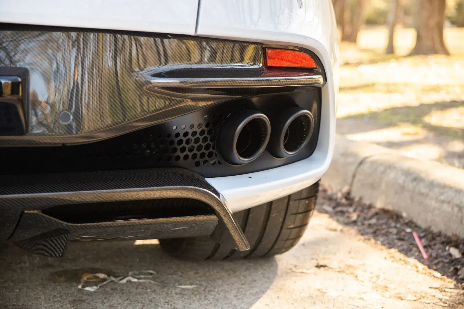 2020 Aston Martin DBS Superleggera