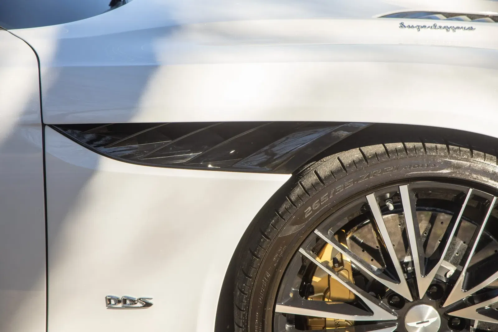 2020 Aston Martin DBS Superleggera