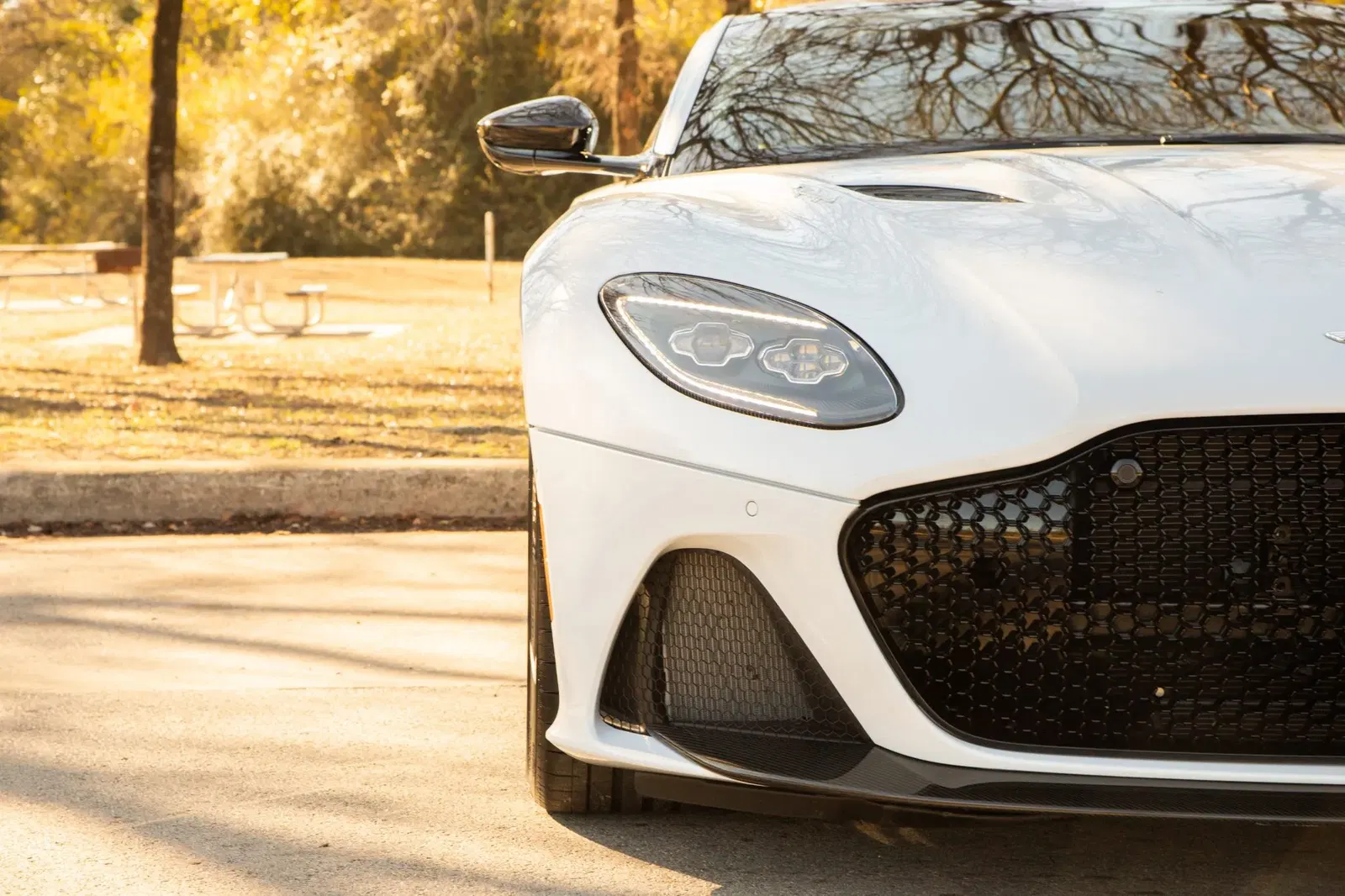 2020 Aston Martin DBS Superleggera