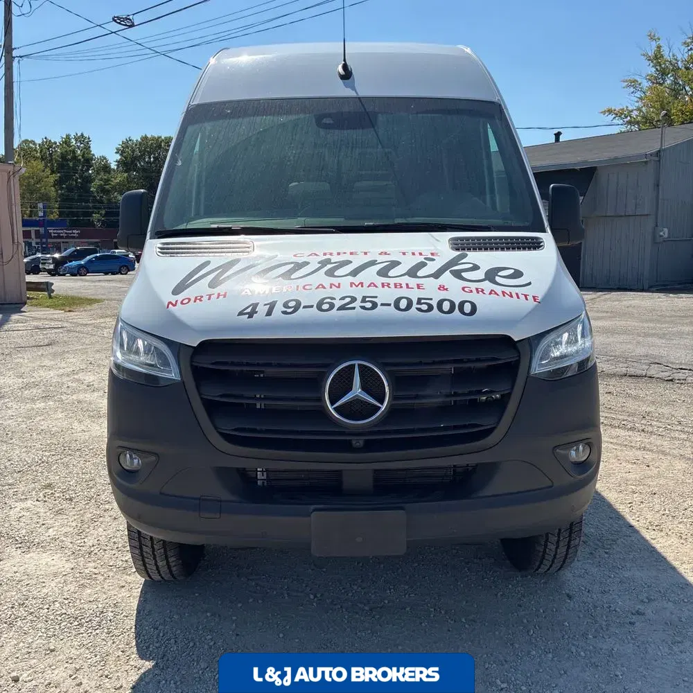 2023 Mercedes-Benz Sprinter 2500