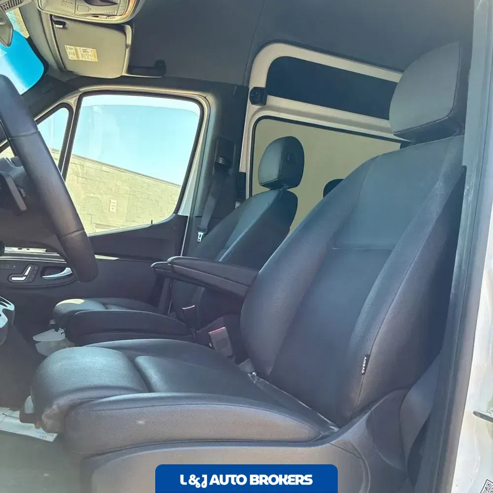 2023 Mercedes-Benz Sprinter 2500