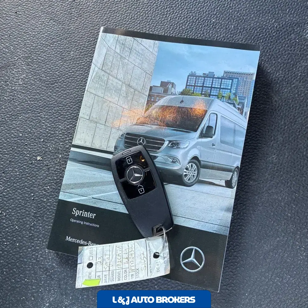 2023 Mercedes-Benz Sprinter 2500