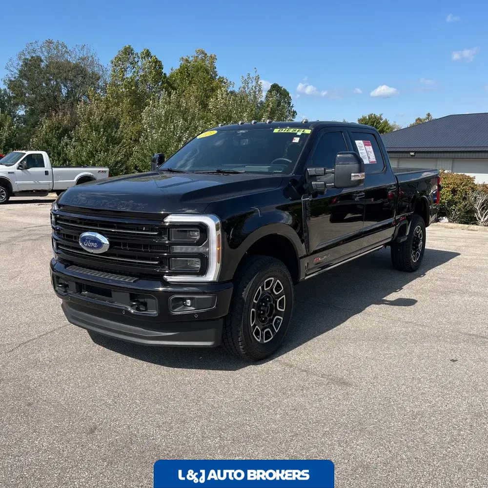 2025 Ford F-350 Super Duty Platinum