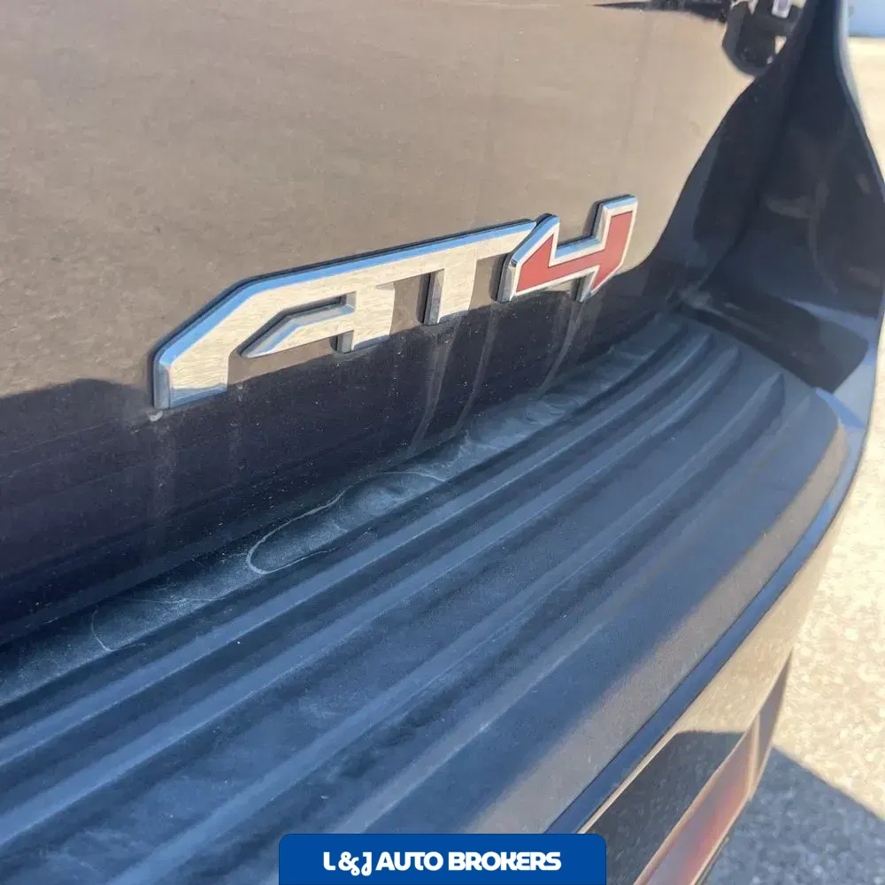 2025 GMC Yukon AT4 Ultimate