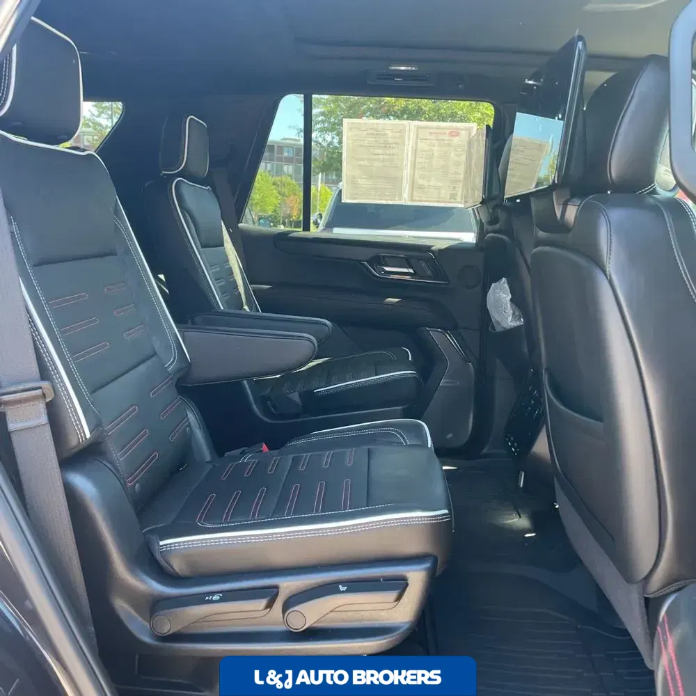 2025 GMC Yukon AT4 Ultimate