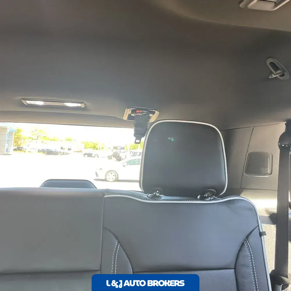 2025 GMC Yukon AT4 Ultimate