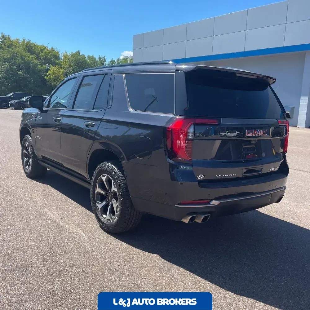 2025 GMC Yukon AT4 Ultimate