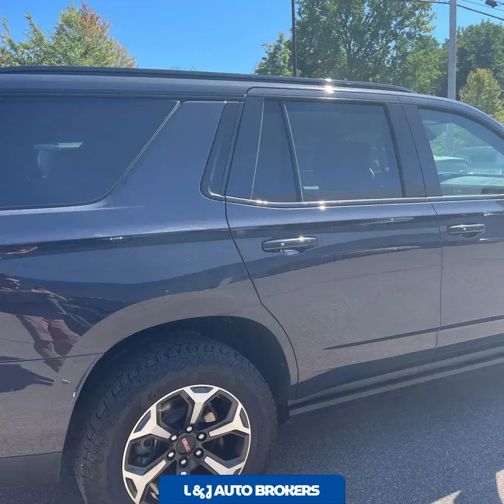 2025 GMC Yukon AT4 Ultimate