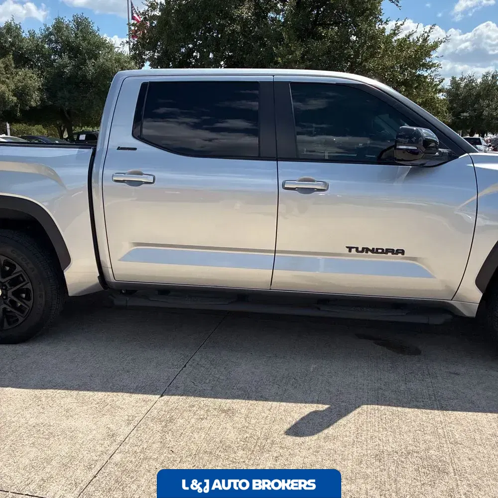 2024 Toyota Tundra Limited HV