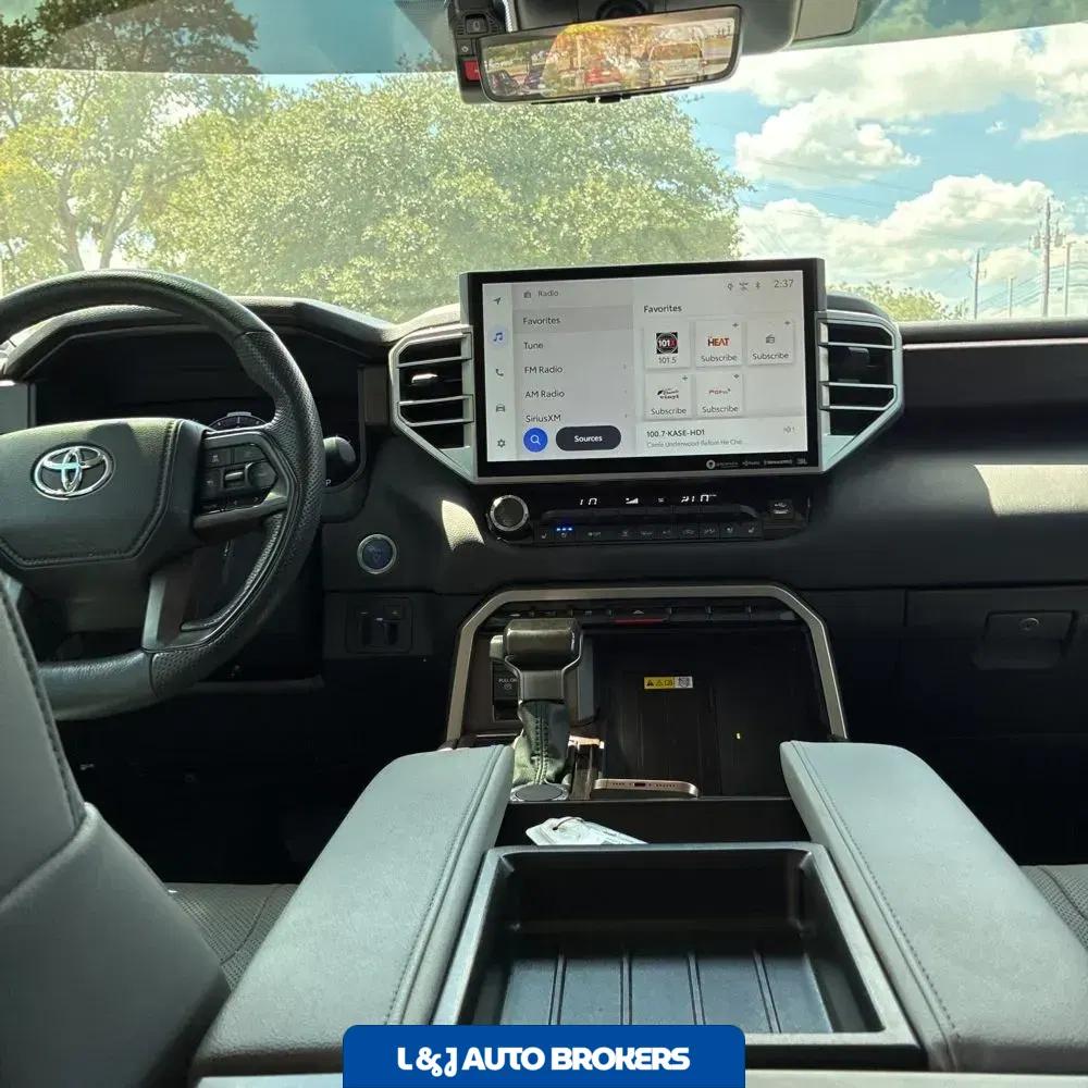 2024 Toyota Tundra Limited HV