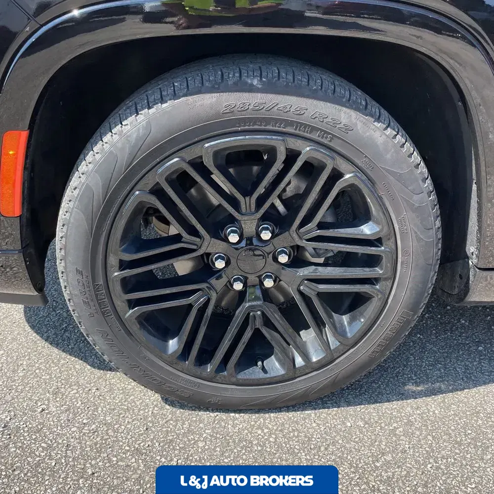 2024 Jeep Wagoneer Carbide