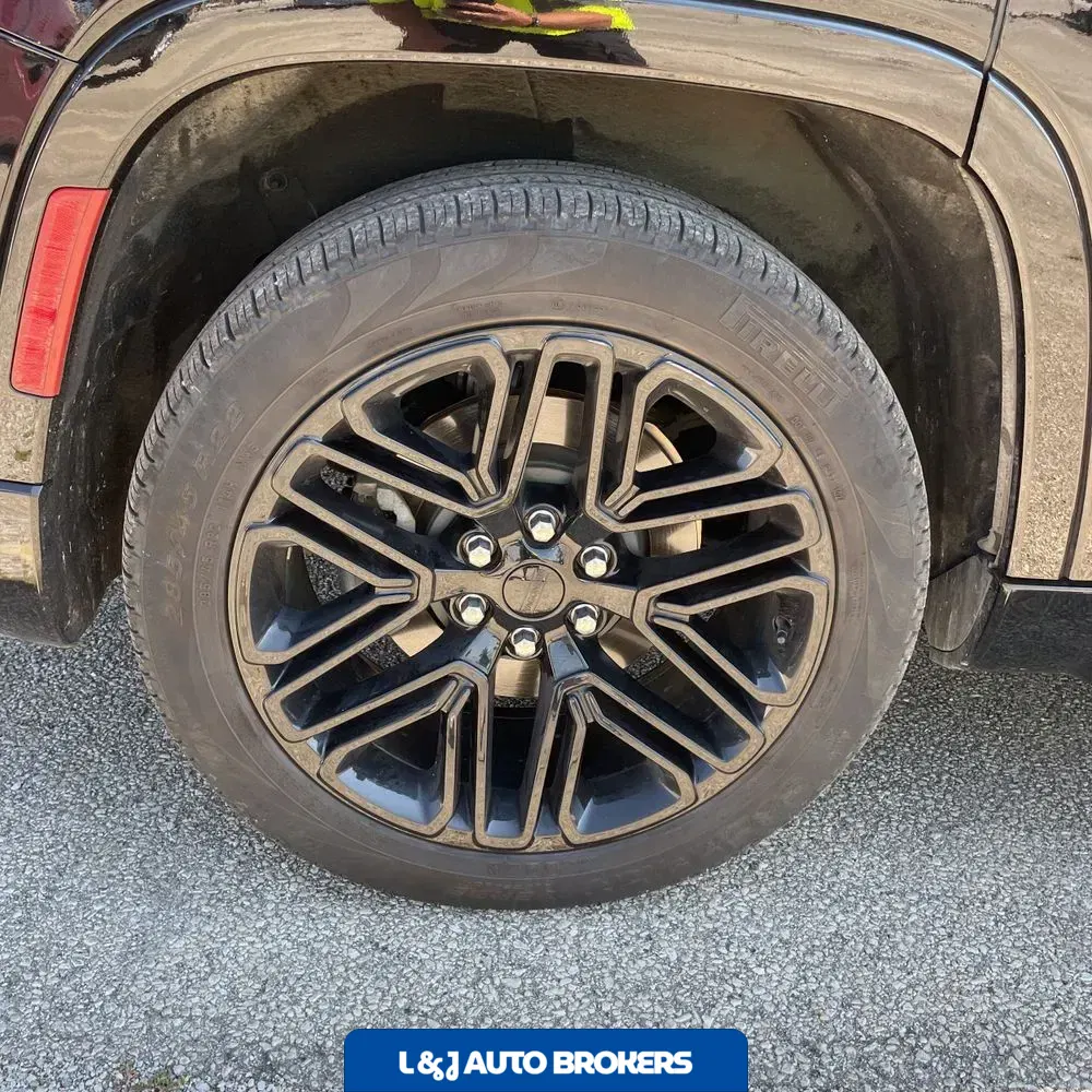 2024 Jeep Wagoneer Carbide
