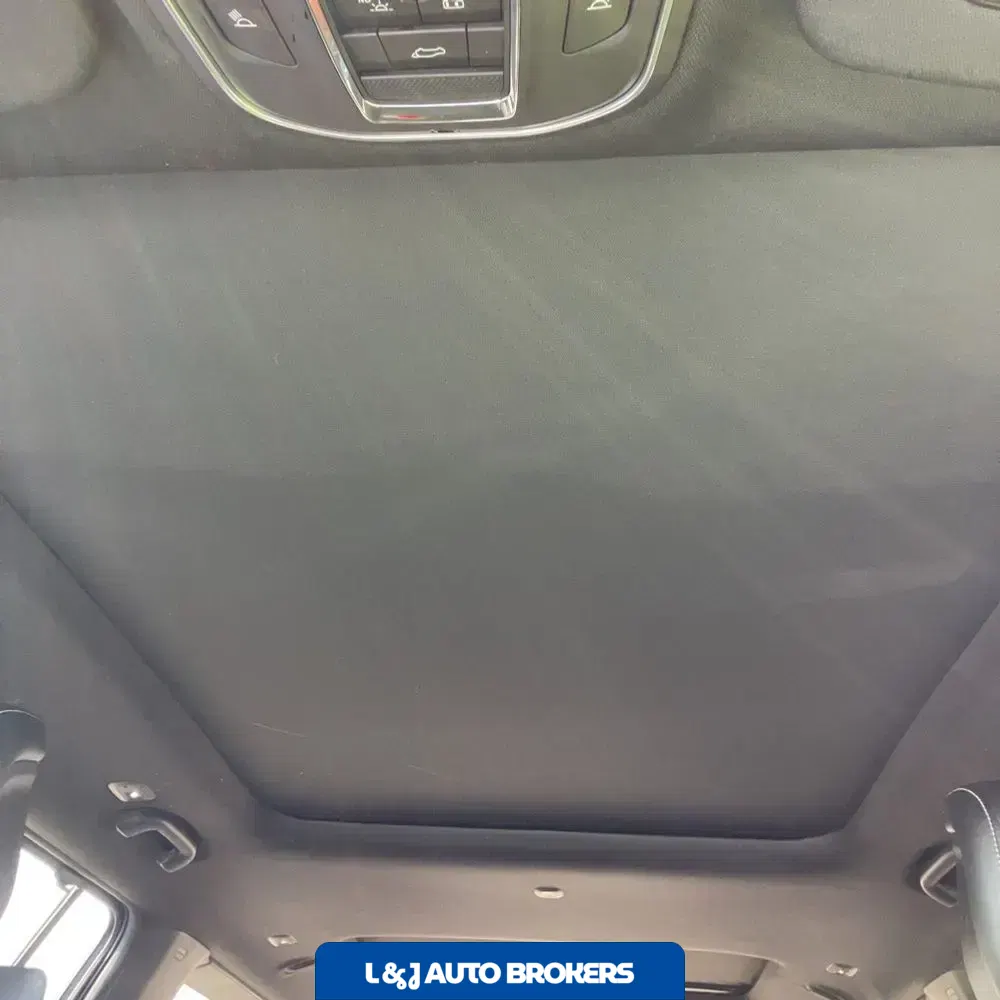 2024 Jeep Wagoneer Carbide