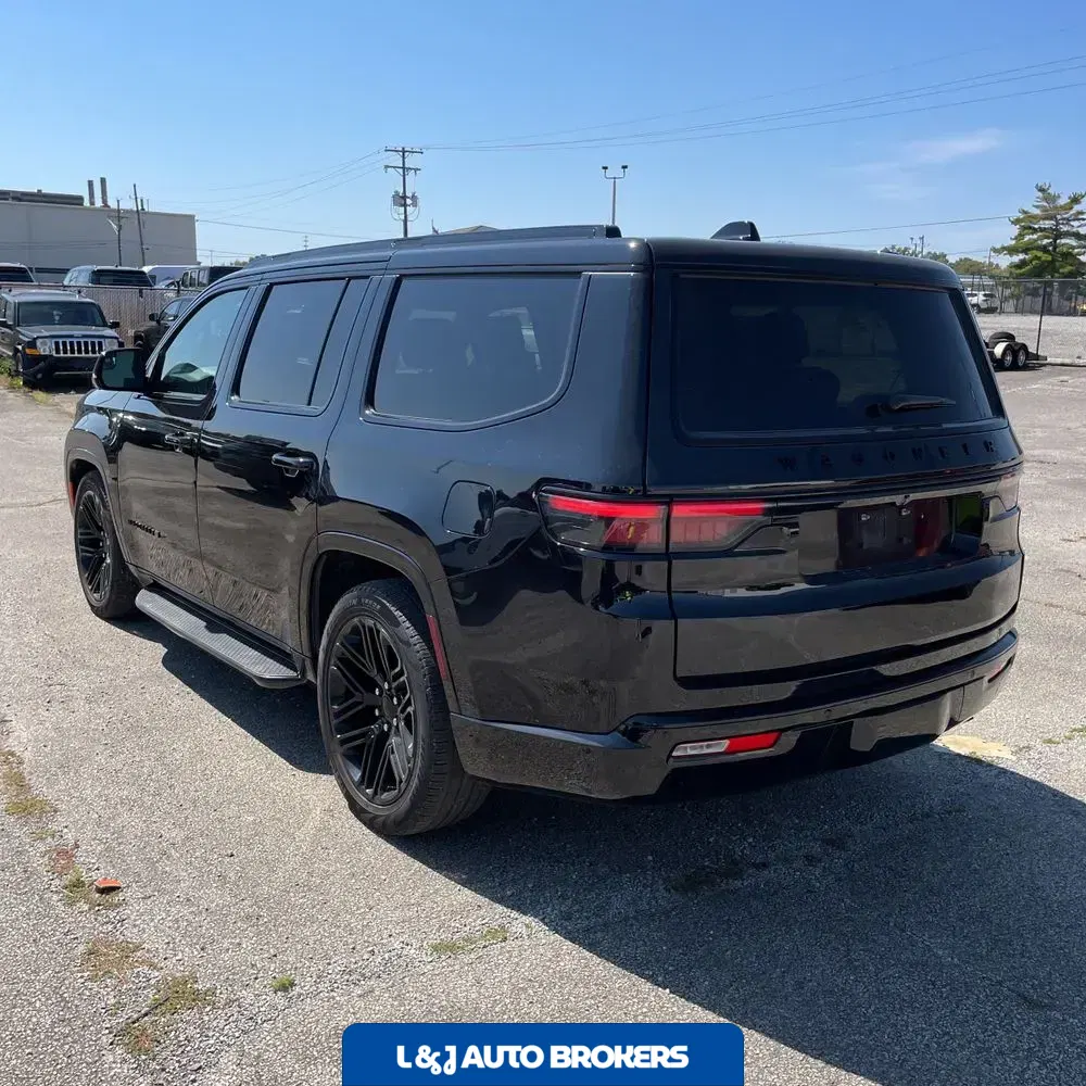 2024 Jeep Wagoneer Carbide
