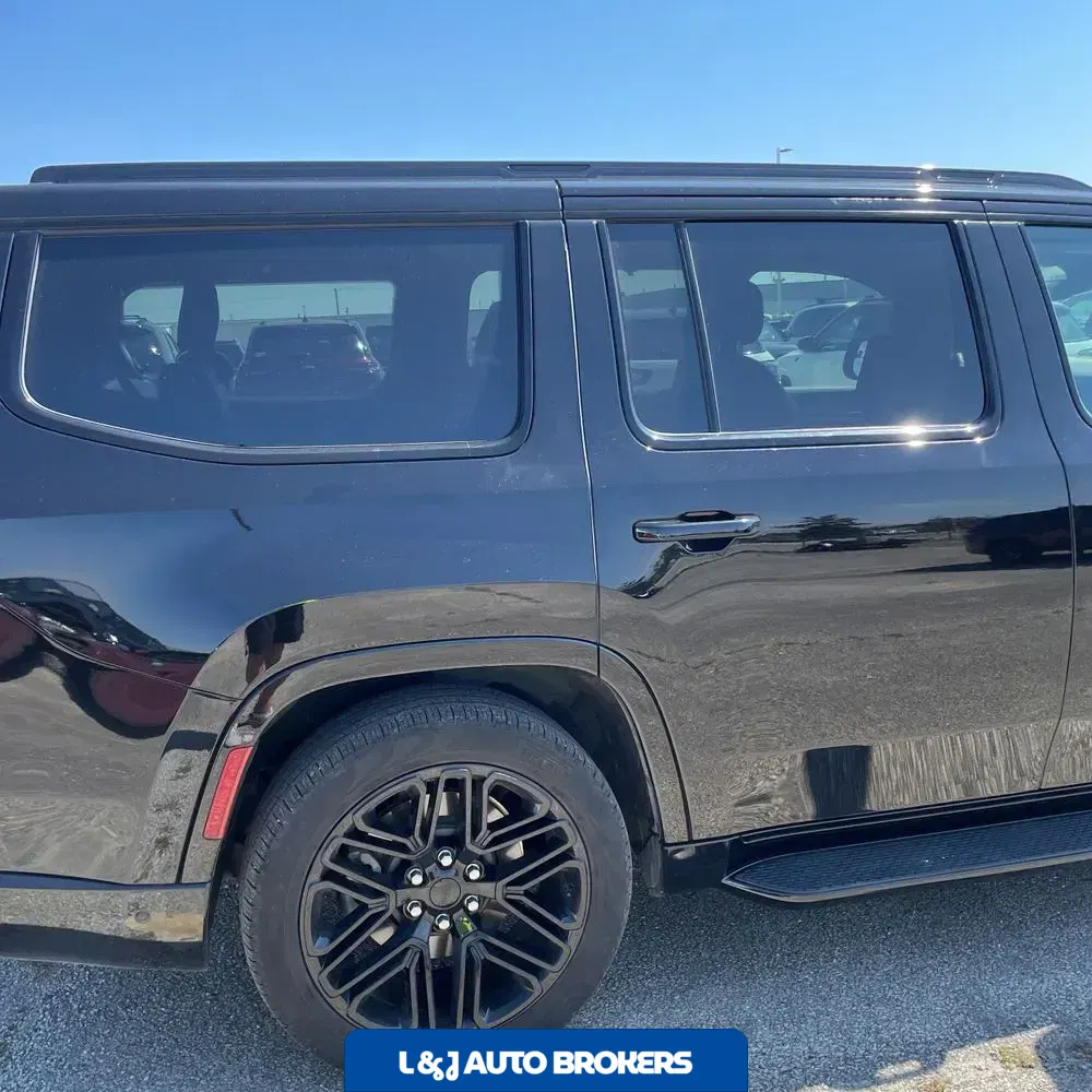 2024 Jeep Wagoneer Carbide