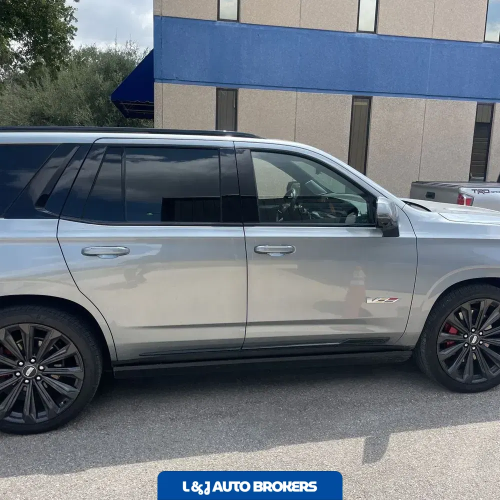 2025 Cadillac Escalade-V Base