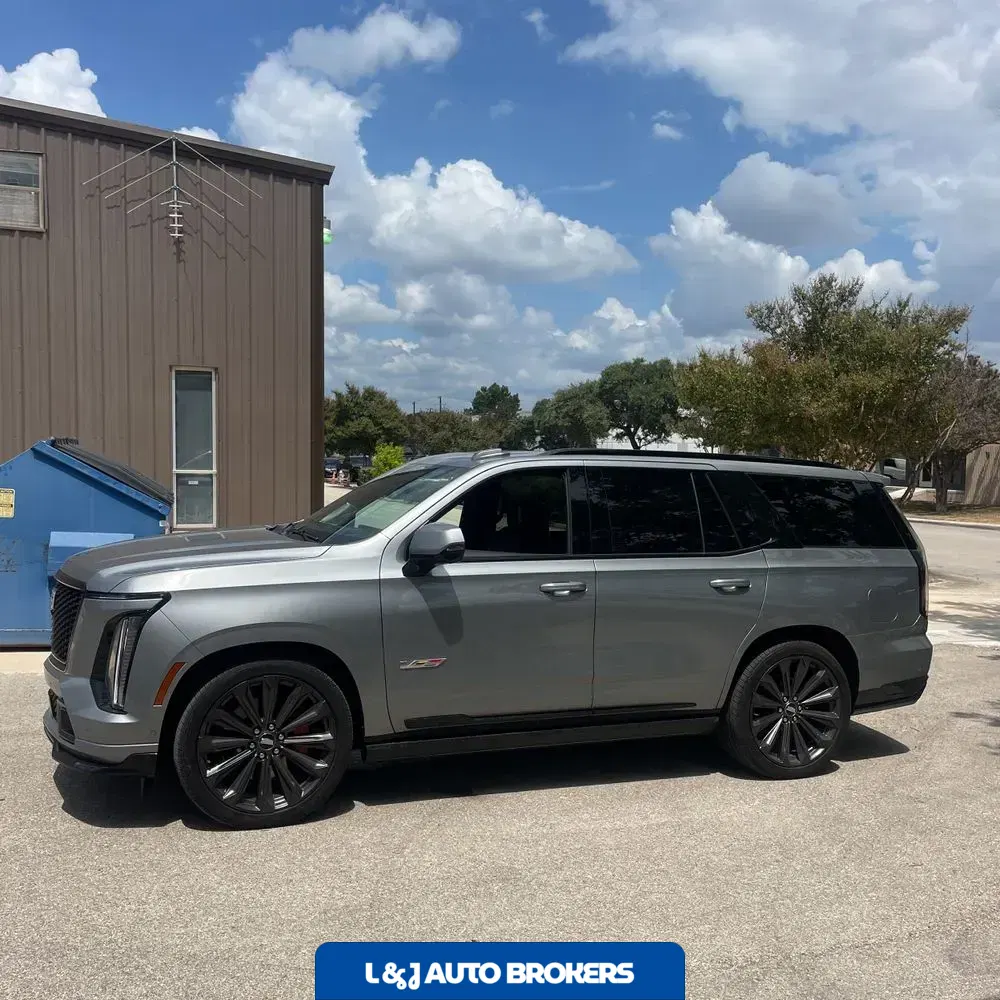 2025 Cadillac Escalade-V Base