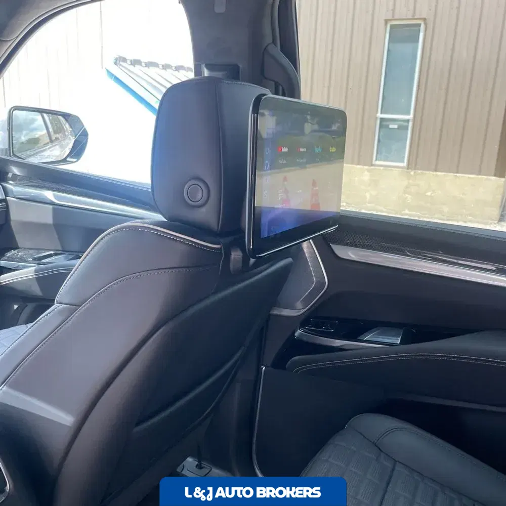 2025 Cadillac Escalade-V Base
