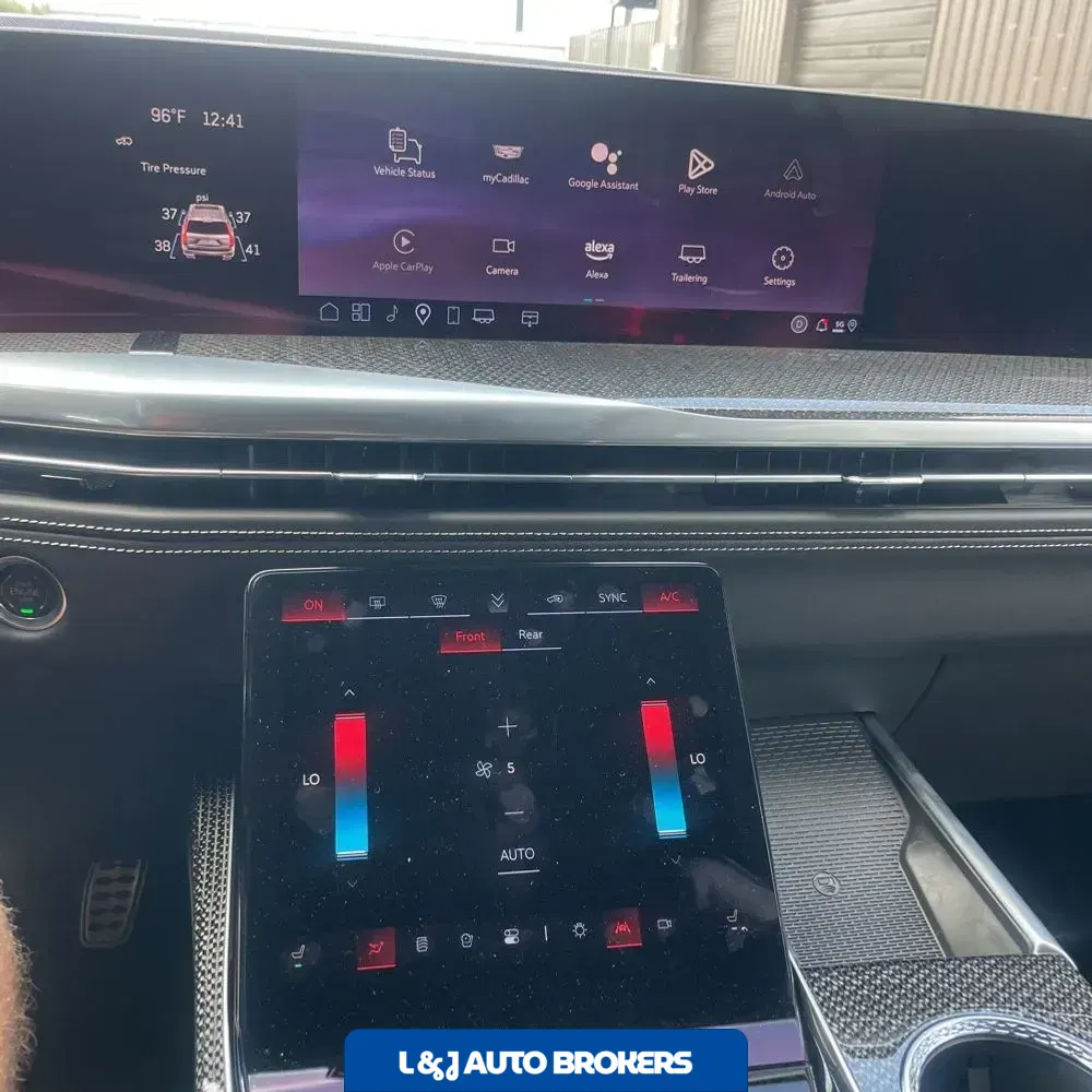 2025 Cadillac Escalade-V Base