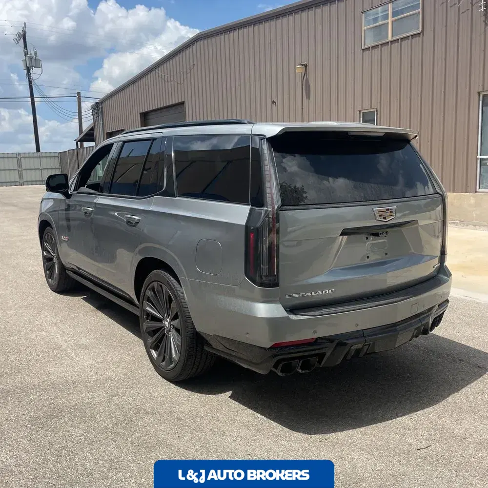 2025 Cadillac Escalade-V Base
