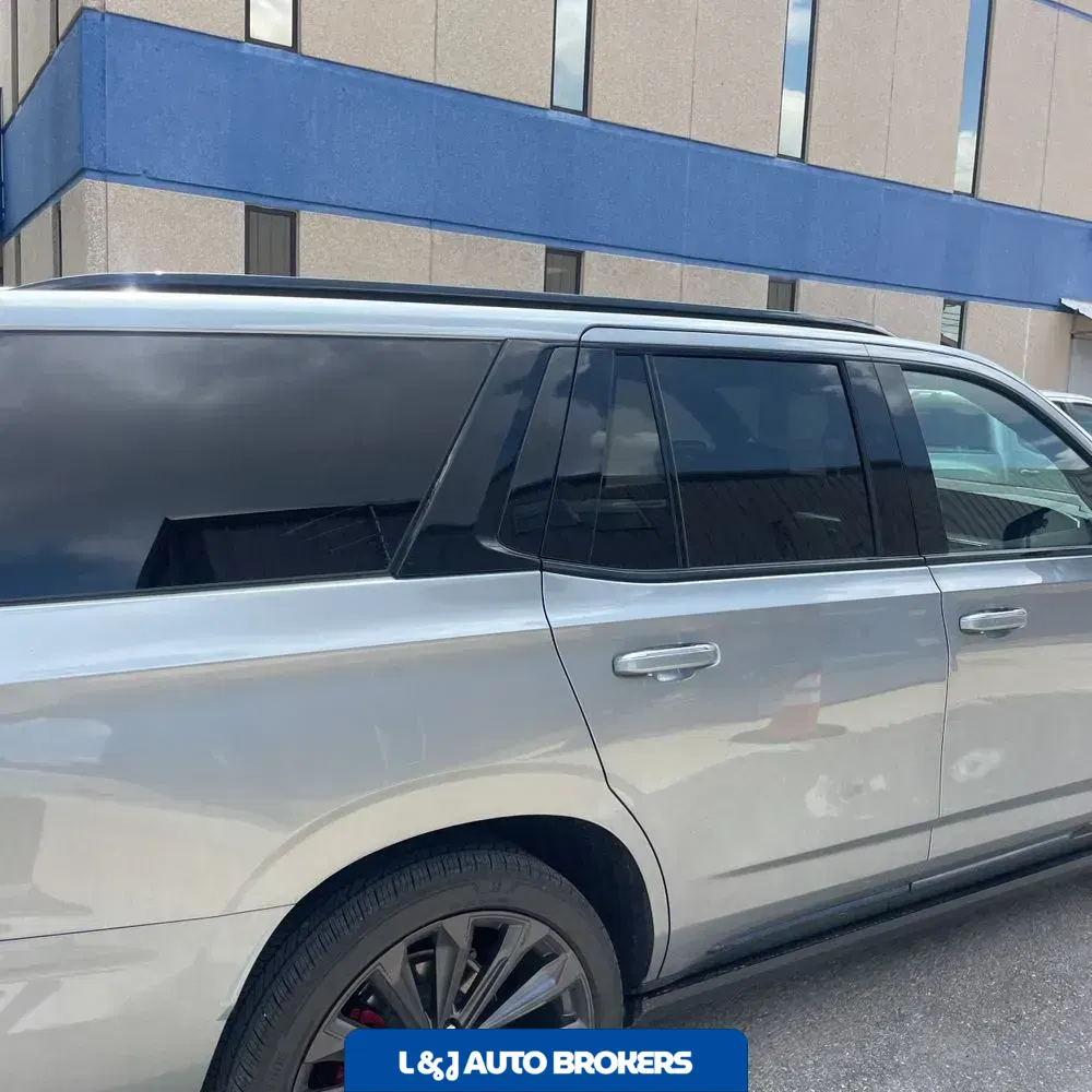 2025 Cadillac Escalade-V Base