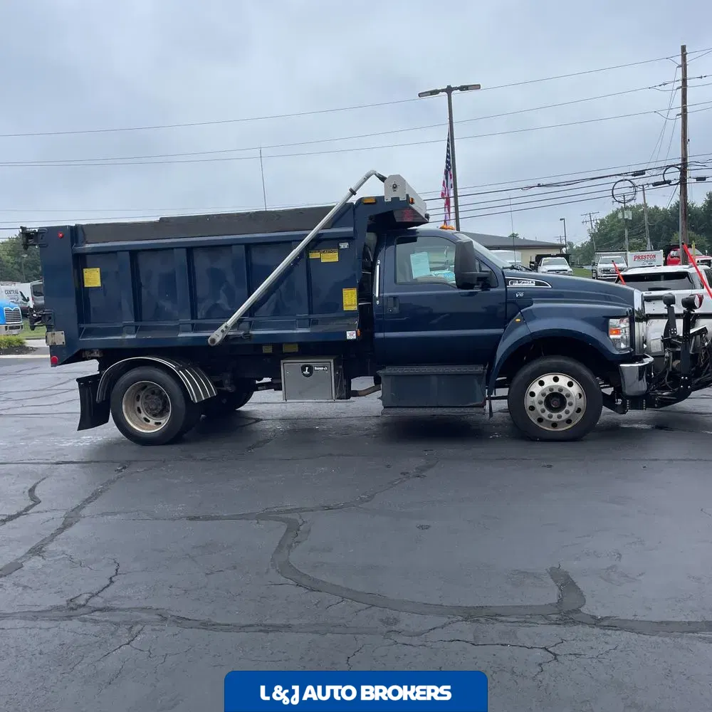 2018 Ford F750