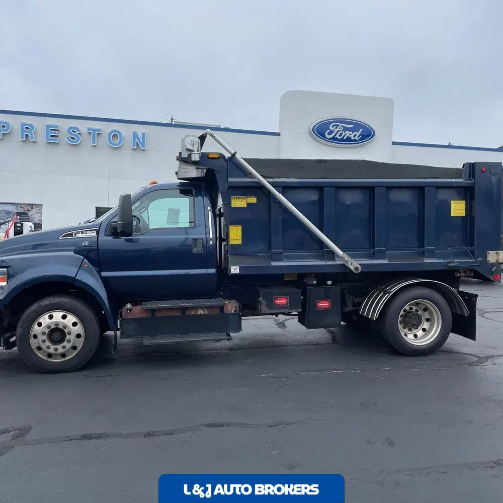 2018 Ford F750