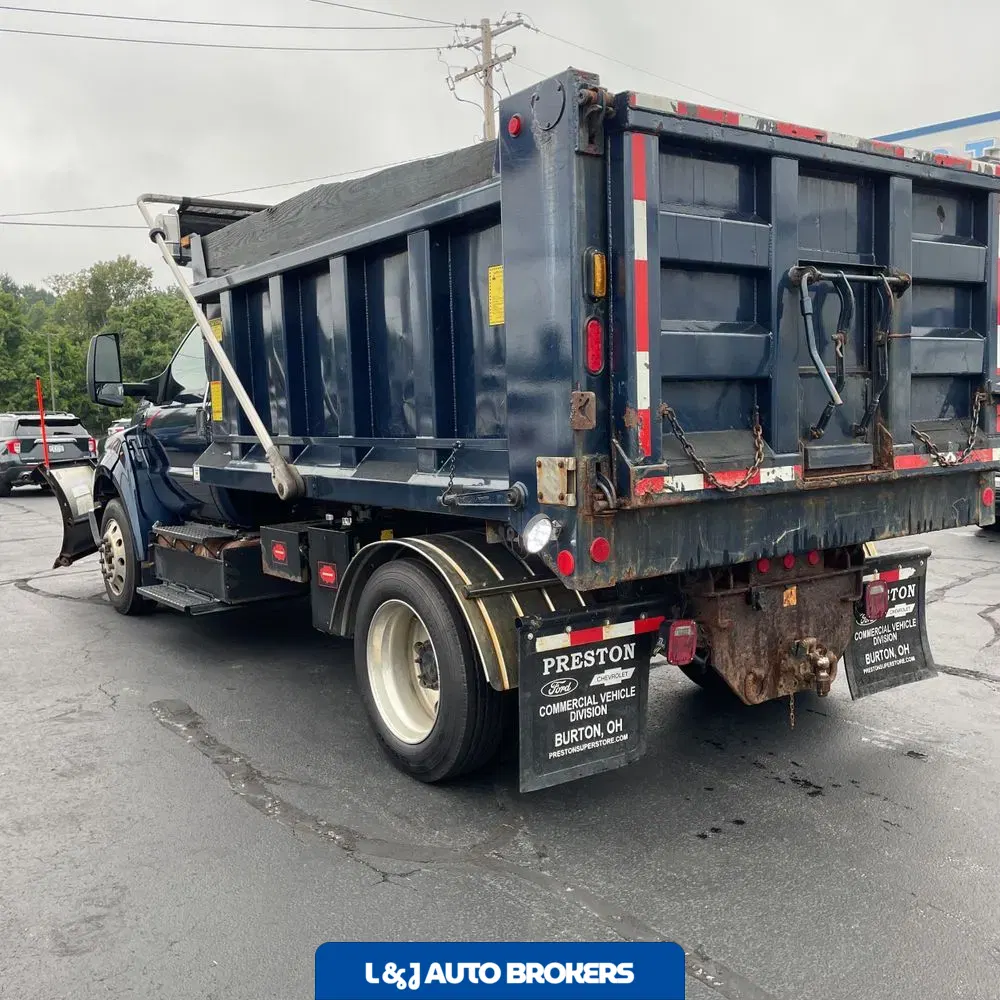 2018 Ford F750