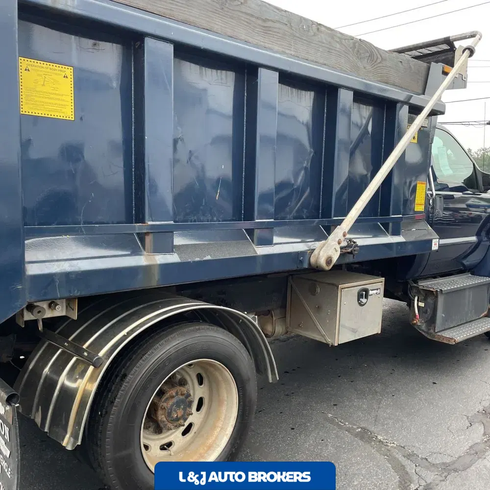 2018 Ford F750