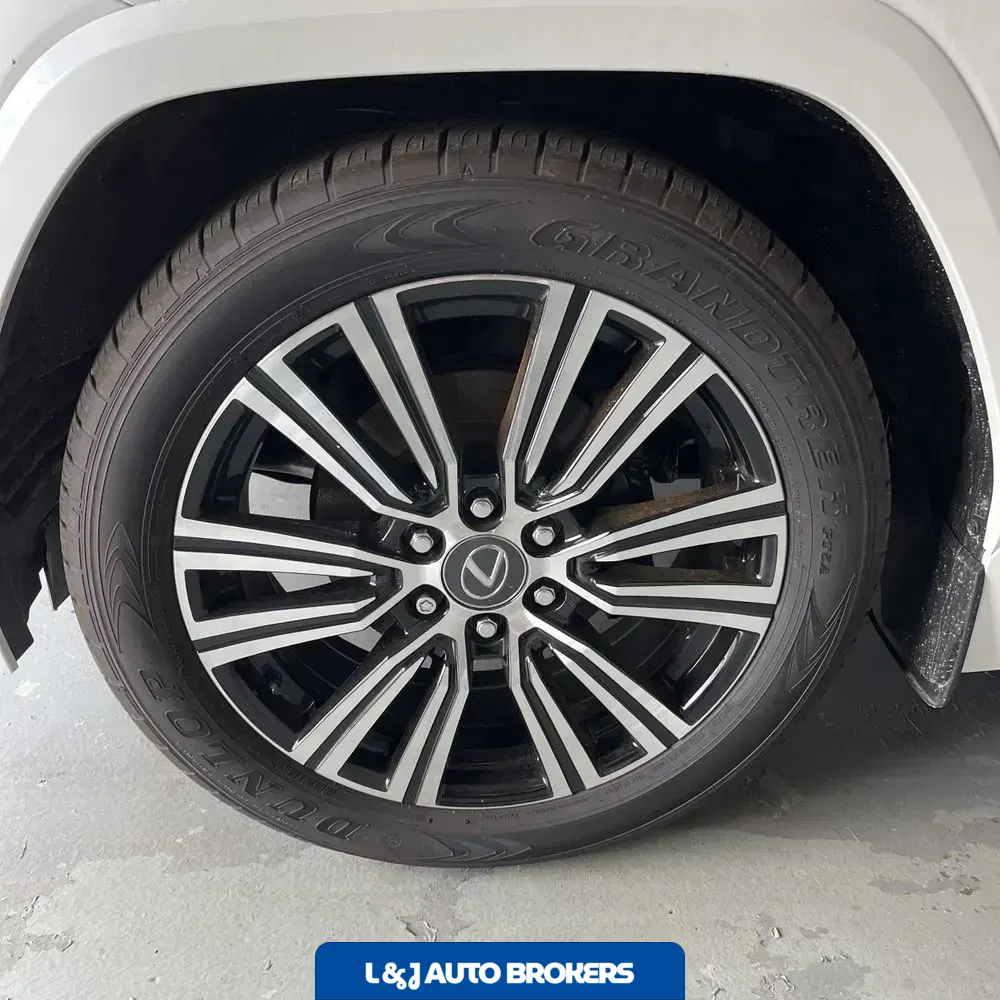2024 Lexus LX 600 Luxury