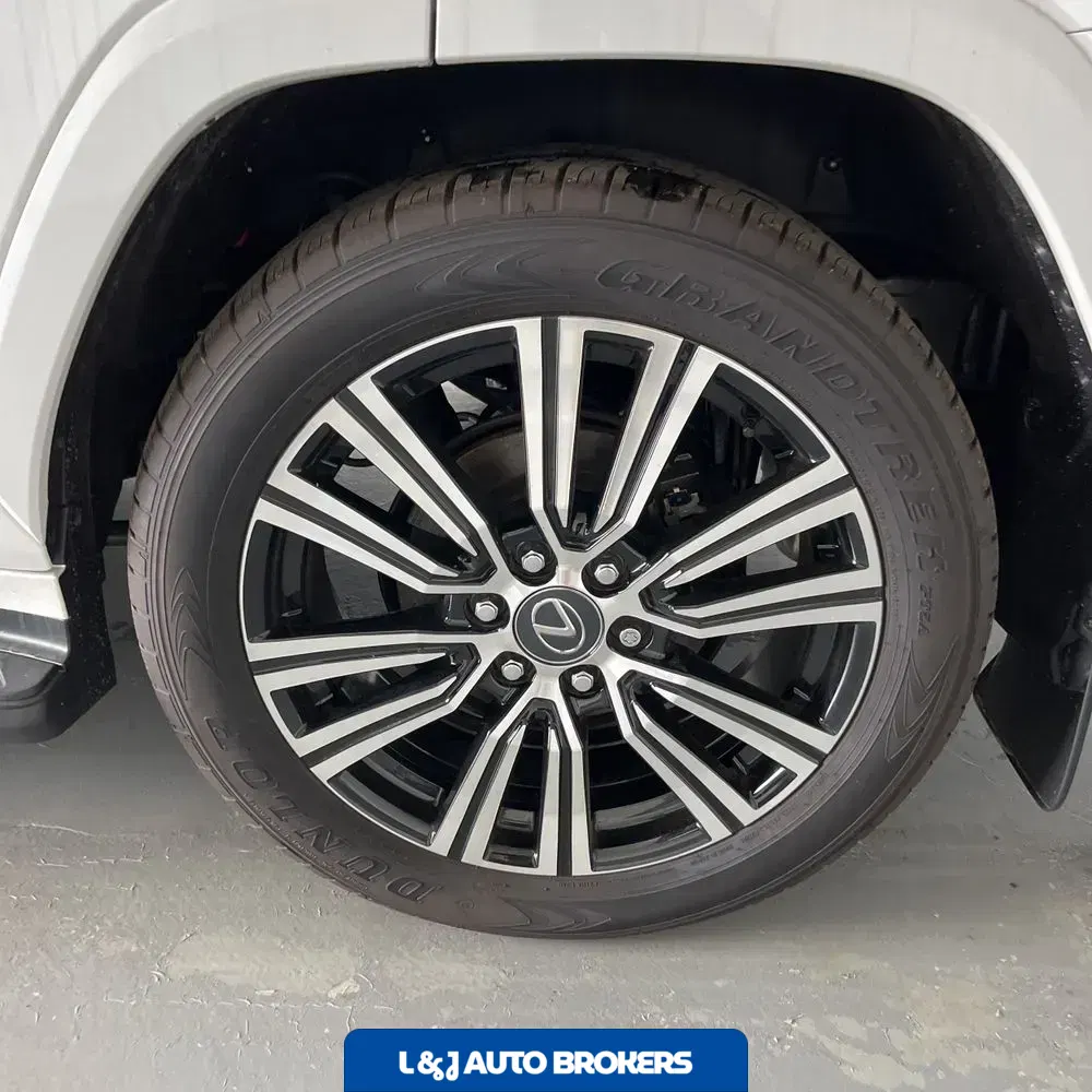 2024 Lexus LX 600 Luxury