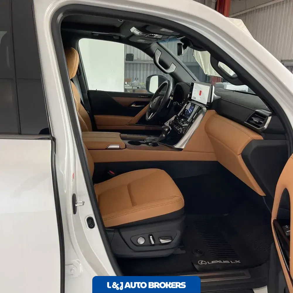 2024 Lexus LX 600 Luxury