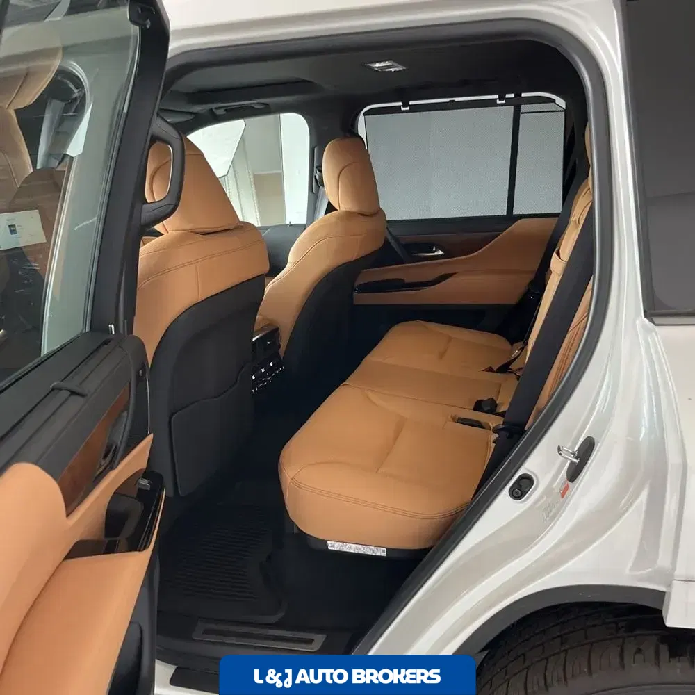 2024 Lexus LX 600 Luxury