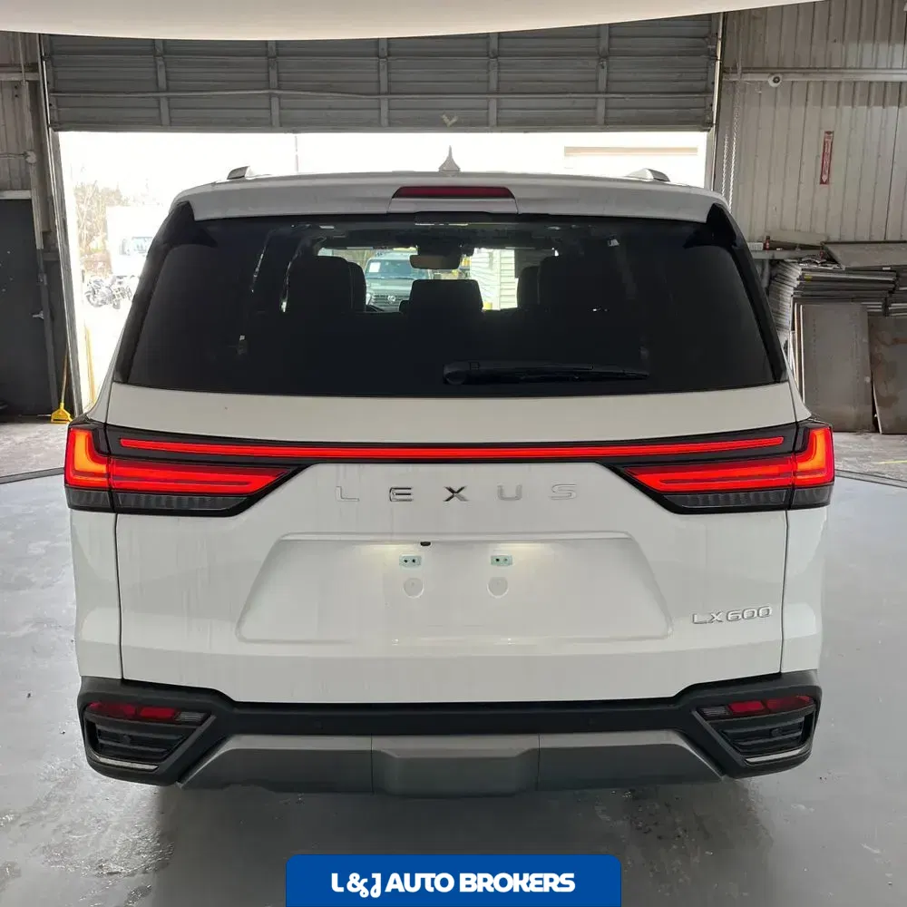 2024 Lexus LX 600 Luxury