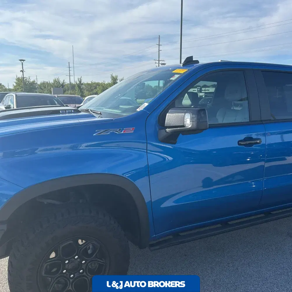 2024 Chevrolet Silverado 1500 ZR2