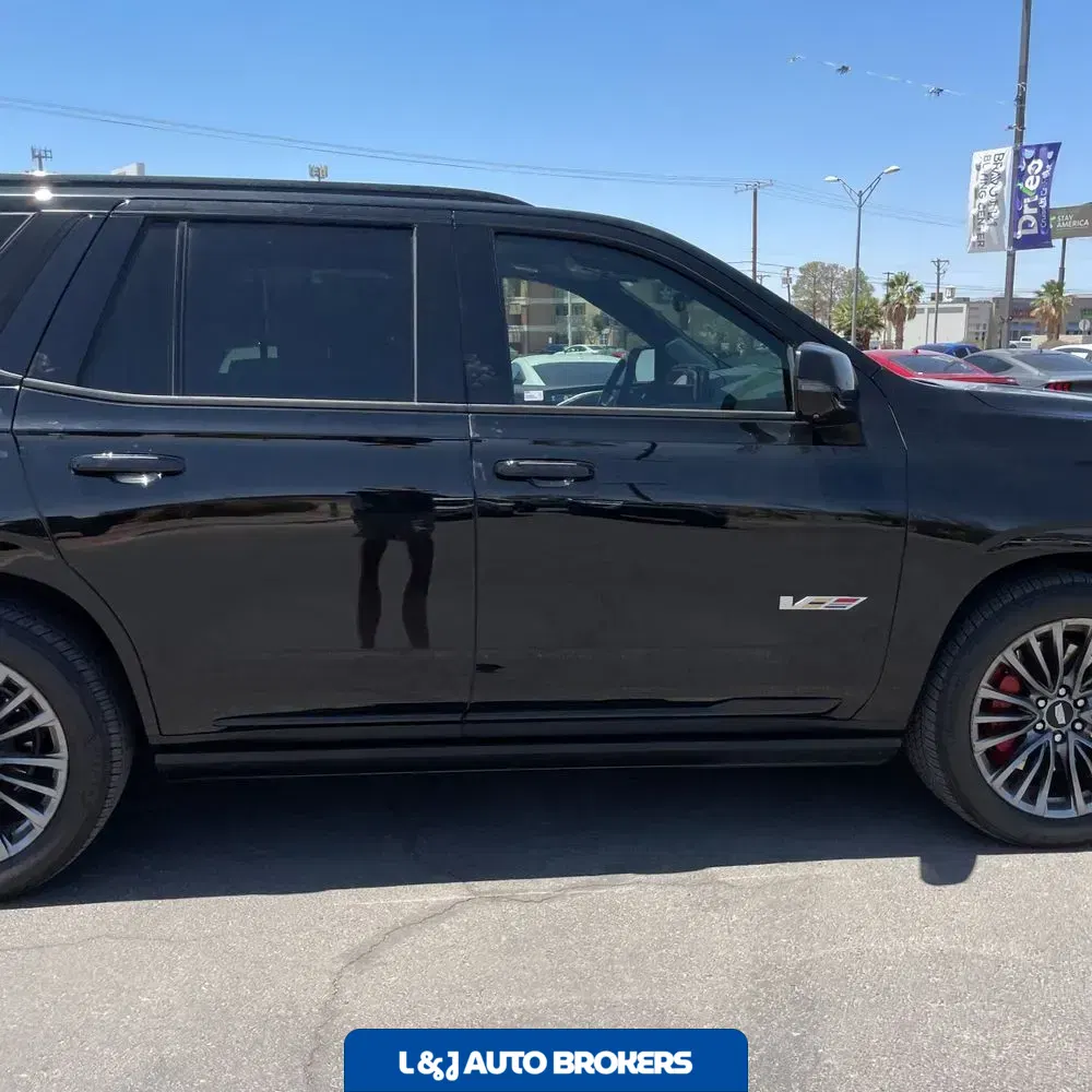 2023 Cadillac Escalade-V Base